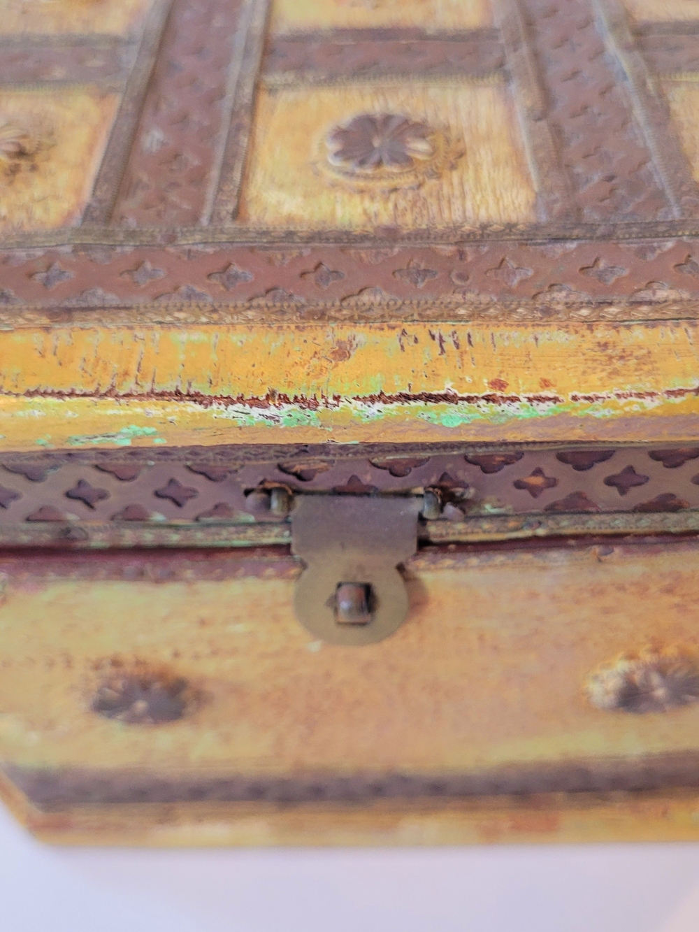 Handcrafted Octagonal Decorative Wooden Box Vintage - Picture 5 of 5